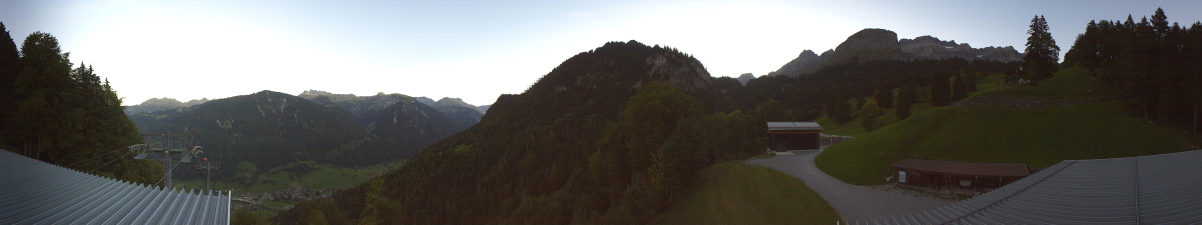 Technische Betriebe Glarus Brunnenberg snow cam captured at 25 September 2026 at 7:34 pm GMT+2