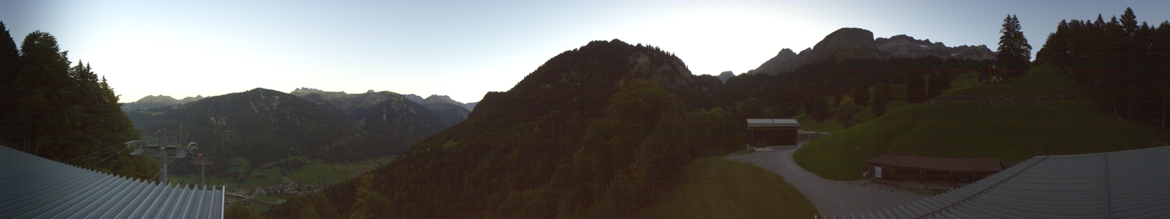 Technische Betriebe Glarus Brunnenberg snow cam captured at 26 September 2026 at 7:36 pm GMT+2