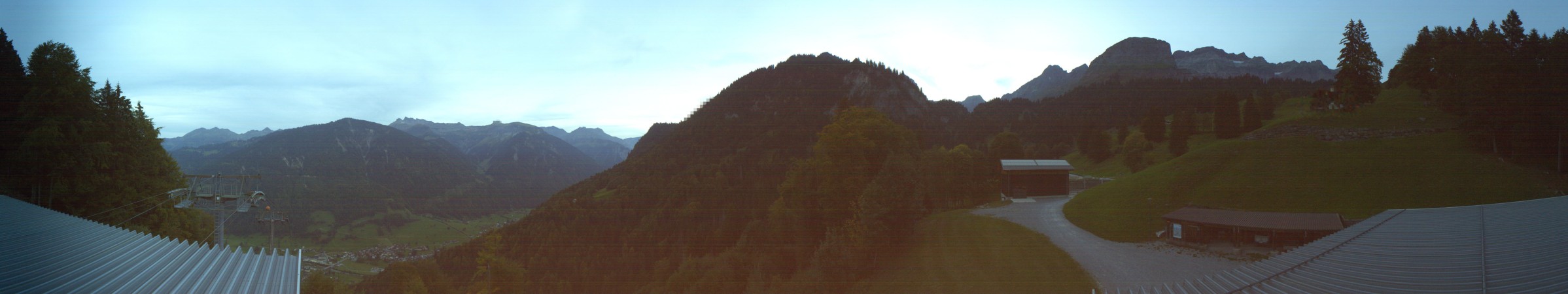 Technische Betriebe Glarus Brunnenberg snow cam captured at 29 September 2026 at 7:38 pm GMT+2