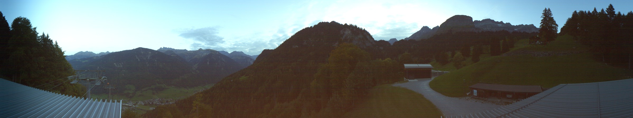Technische Betriebe Glarus Brunnenberg snow cam captured at 30 September 2026 at 7:35 pm GMT+2