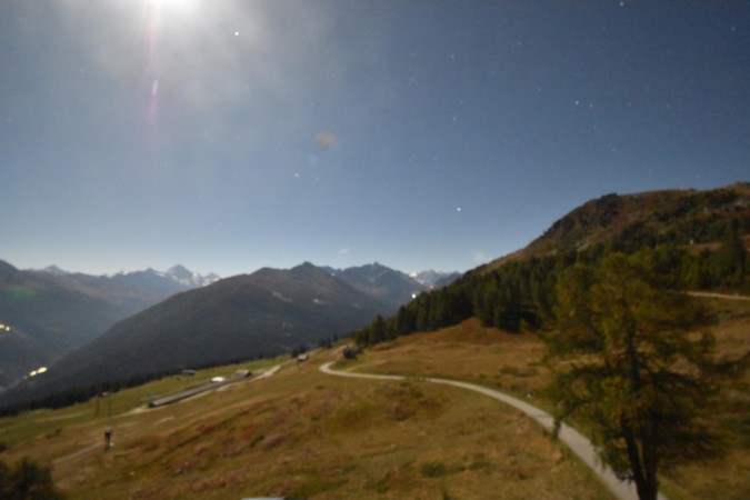 Télé Thyon SA Matze - Thyon snow cam captured at 27 September 2026 at 11:49 pm GMT+2