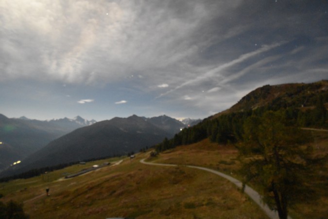 Télé Thyon SA Matze - Thyon snow cam captured at 28 September 2026 at 11:52 pm GMT+2