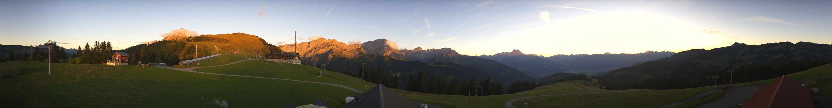 Télé Villars Gryon Diablerets Gryon - Les Chaux snow cam captured at 14 September 2026 at 7:59 pm GMT+2