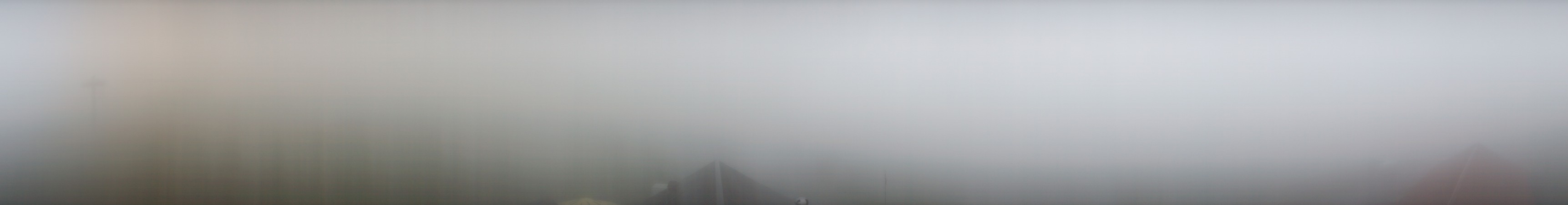 Télé Villars Gryon Diablerets Gryon - Les Chaux snow cam captured at 16 September 2026 at 7:39 pm GMT+2