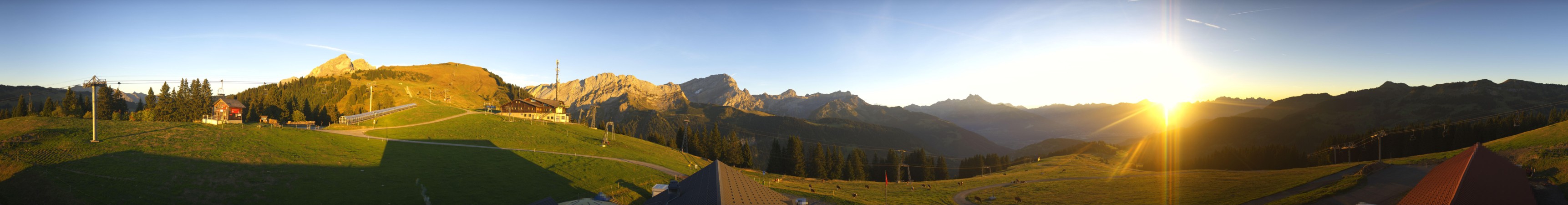 Télé Villars Gryon Diablerets Gryon - Les Chaux snow cam captured at 25 September 2026 at 7:23 pm GMT+2
