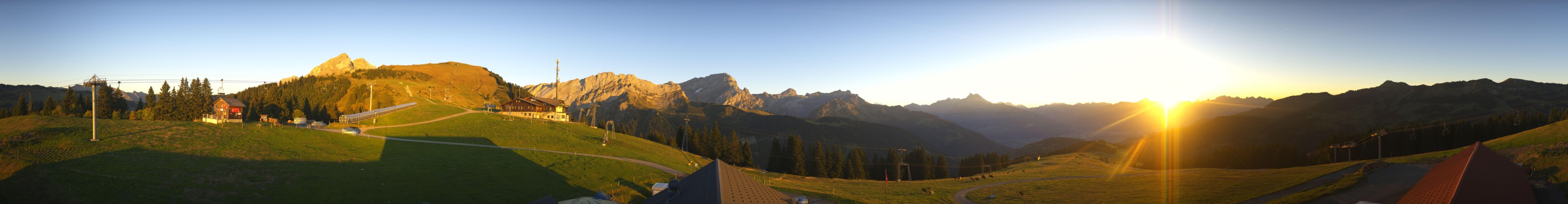 Télé Villars Gryon Diablerets Gryon - Les Chaux snow cam captured at 26 September 2026 at 7:25 pm GMT+2