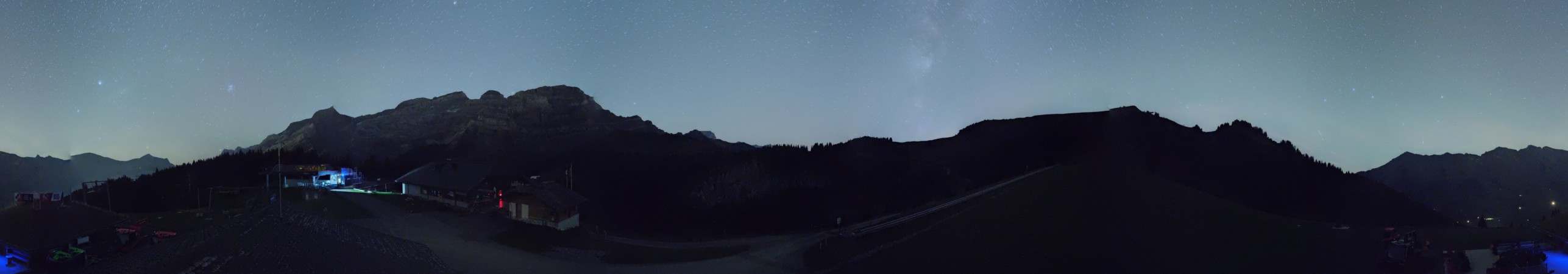 Télé Villars Gryon Diablerets Les Diablerets - Les Mazots snow cam captured at 18 September 2026 at 11:45 pm GMT+2