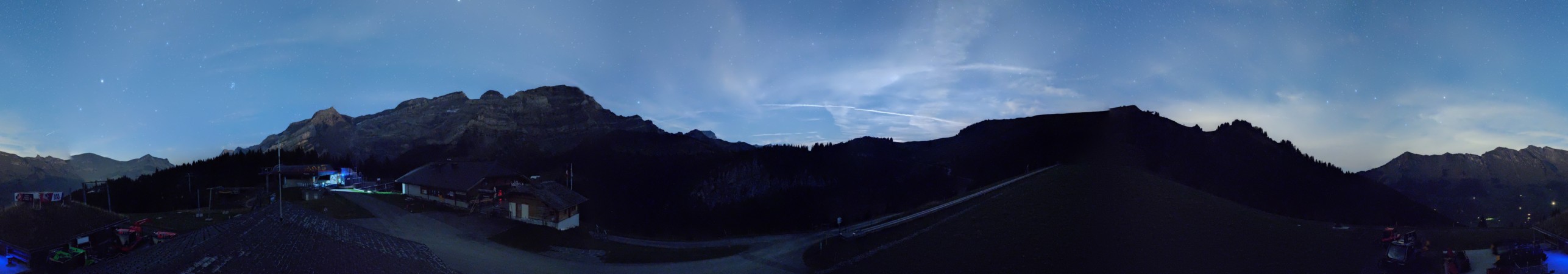 Télé Villars Gryon Diablerets Les Diablerets - Les Mazots snow cam captured at 19 September 2026 at 11:50 pm GMT+2