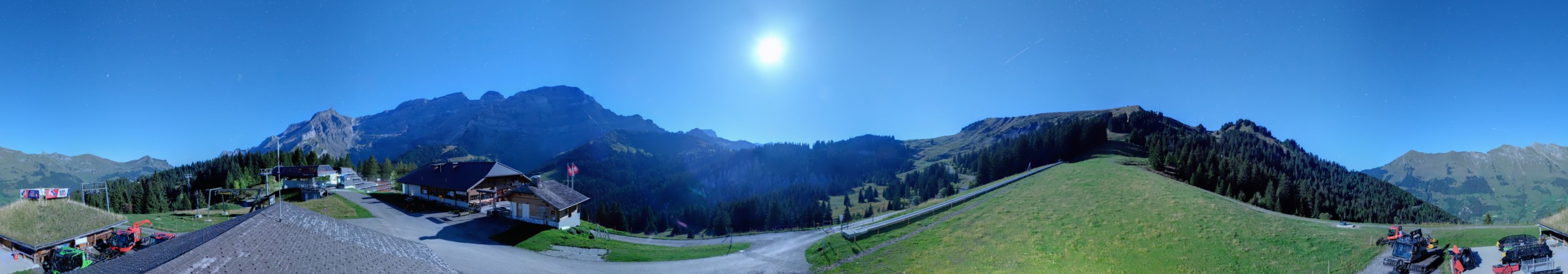 Télé Villars Gryon Diablerets Les Diablerets - Les Mazots snow cam captured at 22 September 2026 at 11:58 pm GMT+2