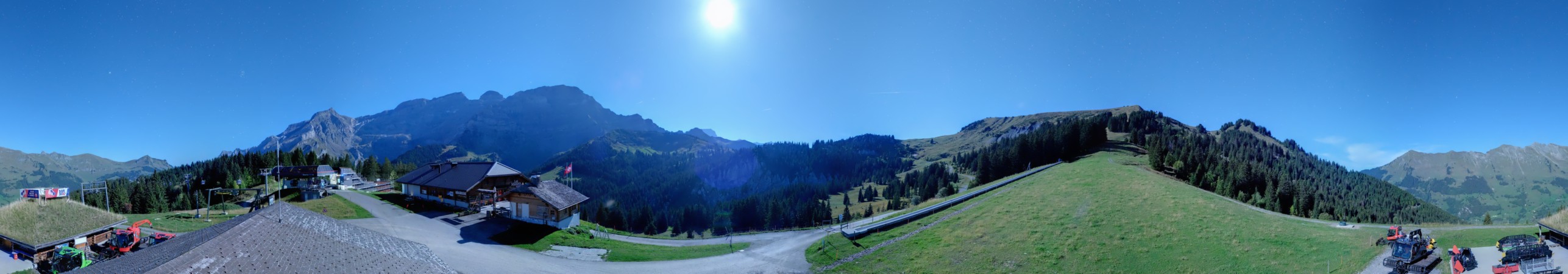 Télé Villars Gryon Diablerets Les Diablerets - Les Mazots snow cam captured at 23 September 2026 at 11:48 pm GMT+2
