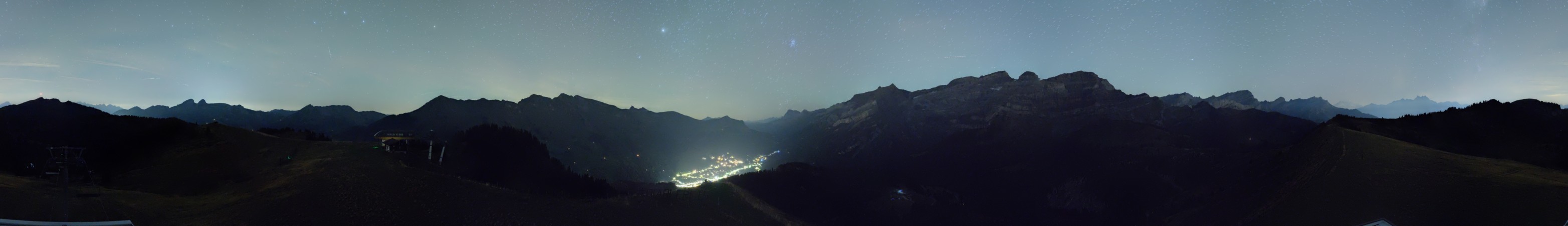 Télé Villars Gryon Diablerets Les Diablerets - Meilleret snow cam captured at 18 September 2026 at 11:56 pm GMT+2