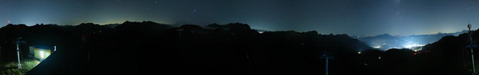 Télé Villars Gryon Diablerets Villars - Chaux Ronde snow cam captured at 10 September 2026 at 11:53 pm GMT+2