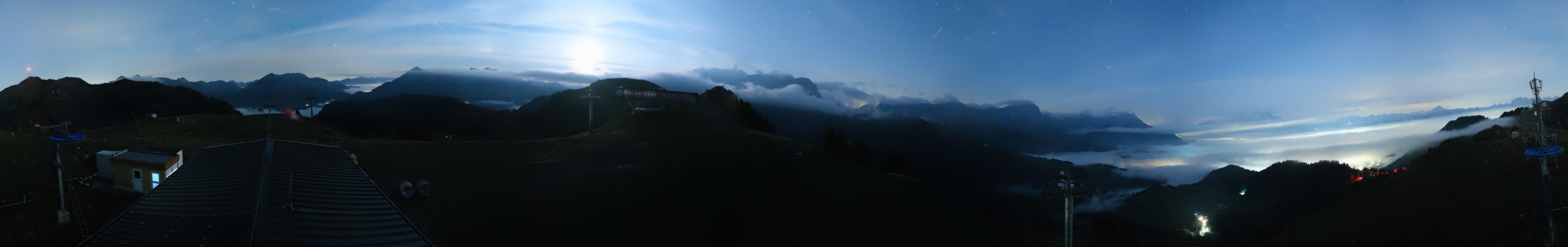 Télé Villars Gryon Diablerets Villars - Chaux Ronde snow cam captured at 2 October 2026 at 11:46 pm GMT+2