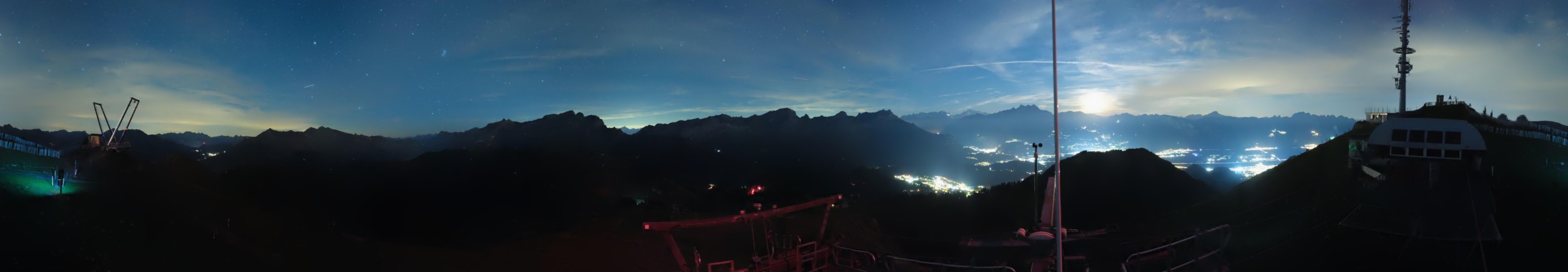 Télé Villars Gryon Diablerets Villars - Grand Chamossaire snow cam captured at 19 September 2026 at 11:50 pm GMT+2