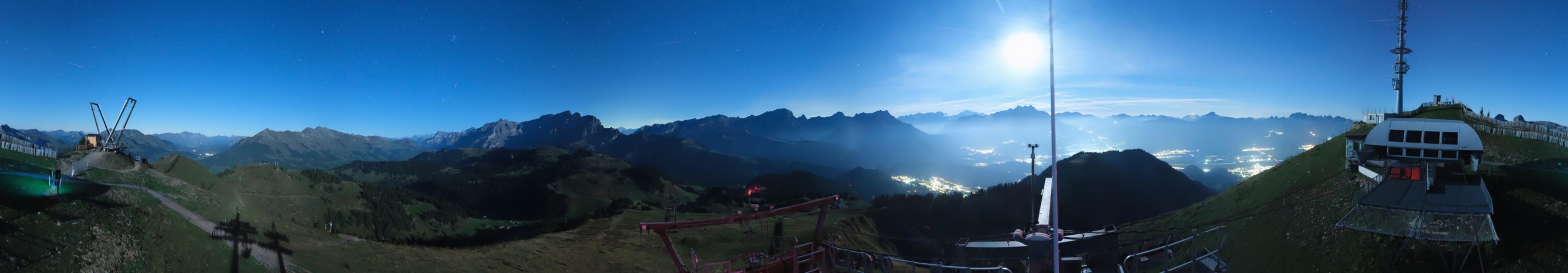 Télé Villars Gryon Diablerets Villars - Grand Chamossaire snow cam captured at 21 September 2026 at 11:53 pm GMT+2