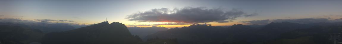 Télé Villars Gryon Diablerets Villars - Petit Chamossaire snow cam captured at 11 September 2026 at 8:06 pm GMT+2