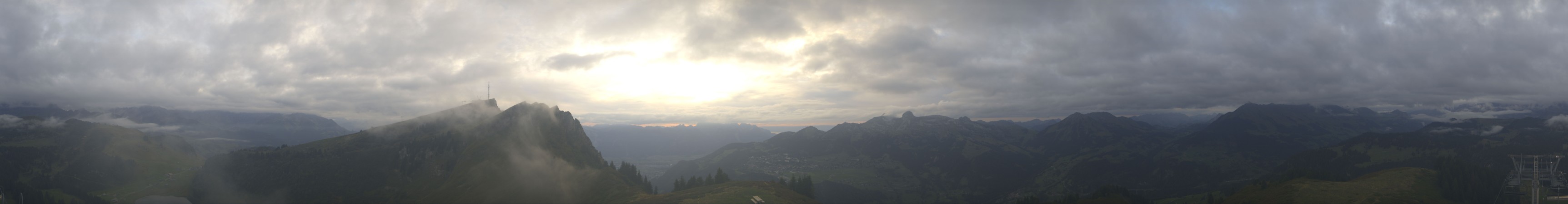 Télé Villars Gryon Diablerets Villars - Petit Chamossaire snow cam captured at 17 September 2026 at 7:31 pm GMT+2