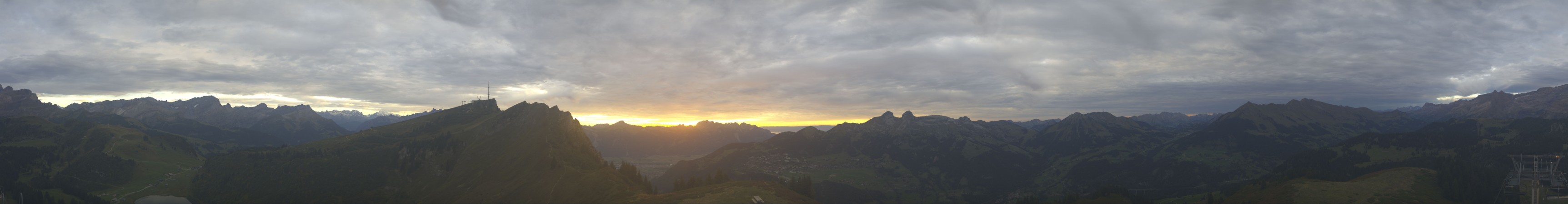 Télé Villars Gryon Diablerets Villars - Petit Chamossaire snow cam captured at 24 September 2026 at 7:11 pm GMT+2