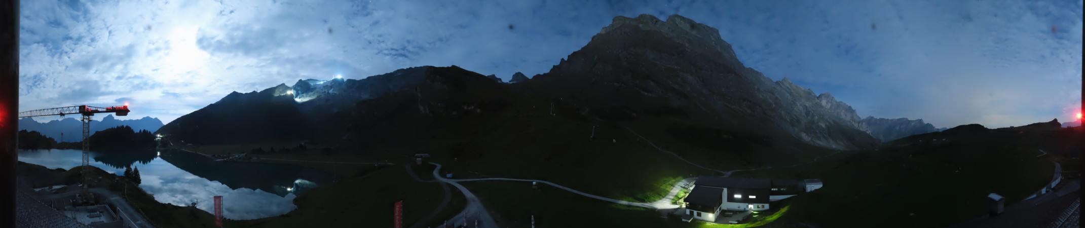 Titlis Bergbahnen Engelberg-Trübsee-Titlis Titlis - Alpstubli am Trübsee snow cam captured at 30 September 2026 at 11:45 pm GMT+2
