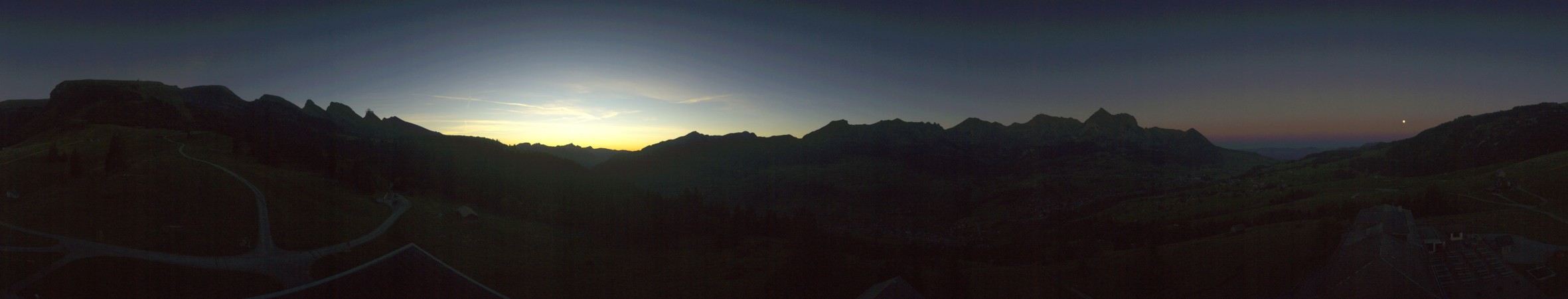 Toggenburg Bergbahnen Iltios snow cam captured at 25 September 2026 at 7:34 pm GMT+2