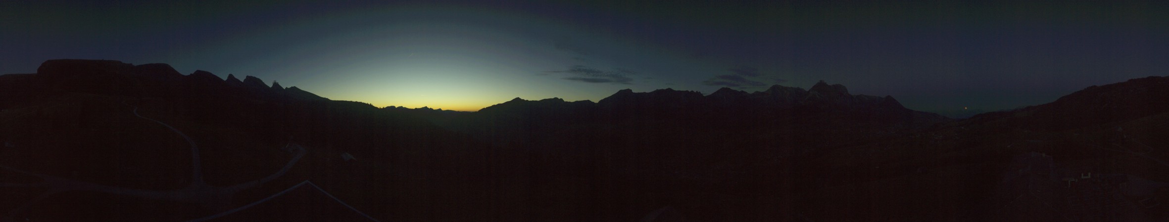 Toggenburg Bergbahnen Iltios snow cam captured at 27 September 2026 at 7:31 pm GMT+2