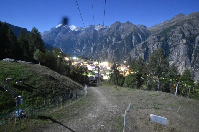 Touristische Unternehmung Grächen AG Dorf - Grächen snow cam captured at 26 September 2026 at 11:49 pm GMT+2