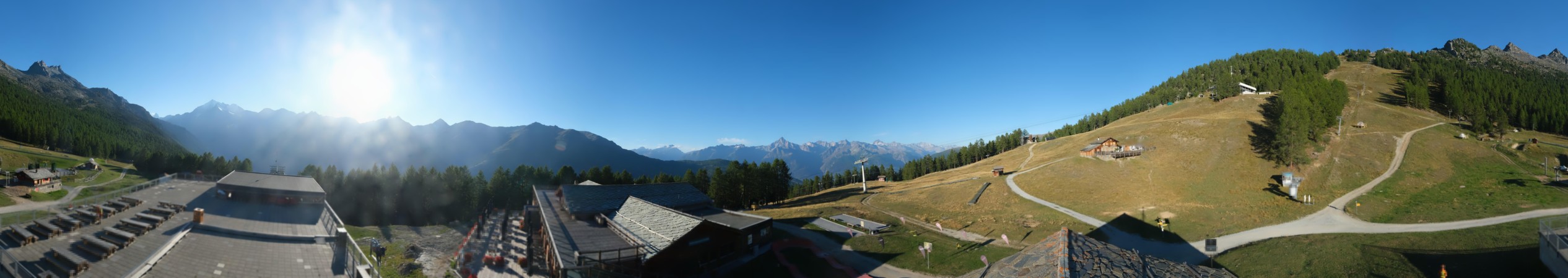 Touristische Unternehmung Grächen AG Hannigalp - Grächen snow cam captured at 15 September 2026 at 6:21 pm GMT+2