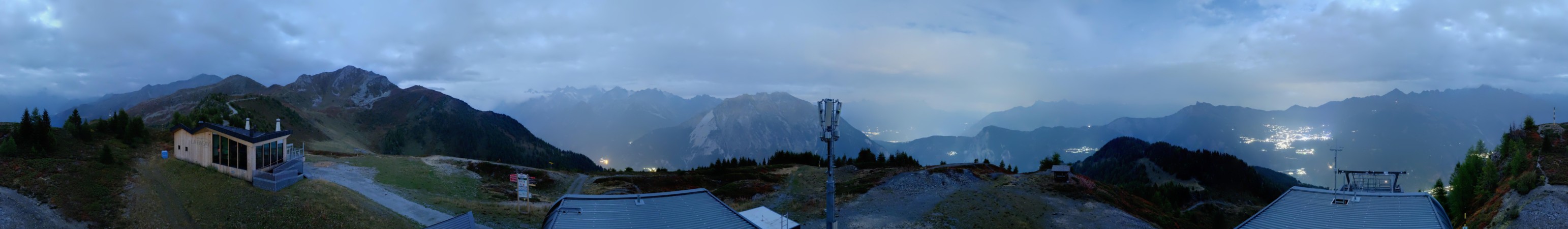 Verbier - Téléverbier SA Bruson - La Pasay snow cam captured at 30 September 2026 at 11:59 pm GMT+2