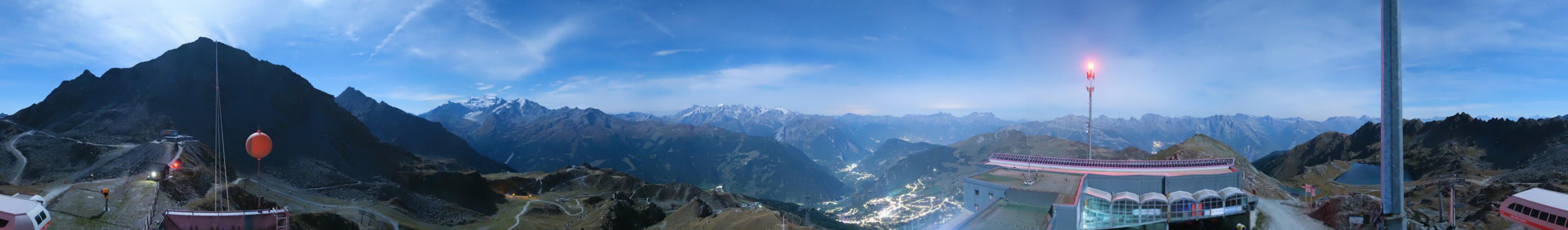 Verbier - Téléverbier SA Les Attelas snow cam captured at 28 September 2026 at 11:53 pm GMT+2