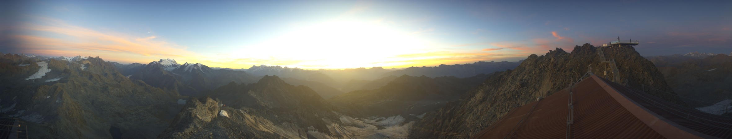 Verbier - Téléverbier SA Mont Fort snow cam captured at 19 September 2026 at 7:59 pm GMT+2
