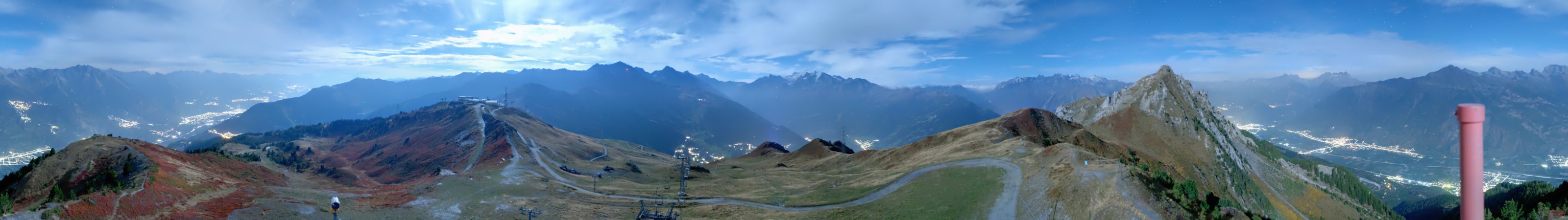 Verbier - Téléverbier SA Savoleyres snow cam captured at 29 September 2026 at 11:46 pm GMT+2