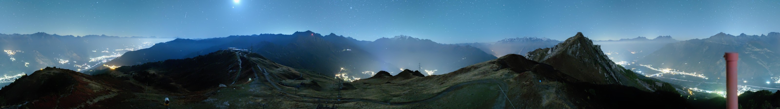 Verbier - Téléverbier SA Savoleyres snow cam captured at 6 October 2026 at 4:53 am GMT+2