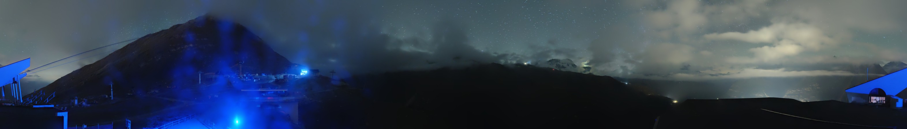 Zermatt Bergbahnen Blauherd snow cam captured at 18 September 2026 at 11:46 pm GMT+2