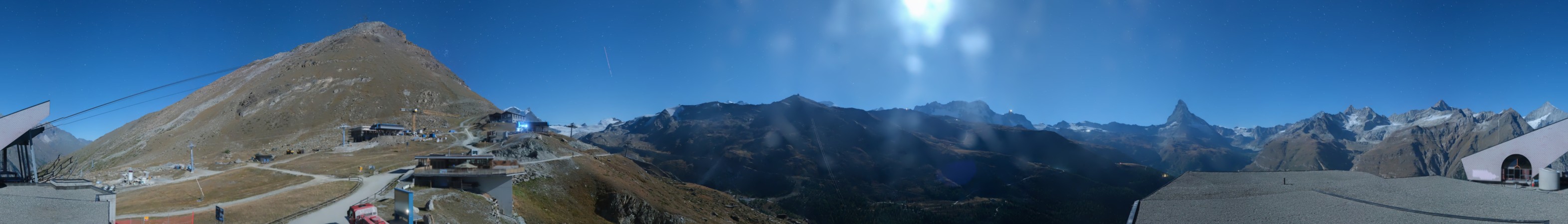 Zermatt Bergbahnen Blauherd snow cam captured at 23 September 2026 at 11:54 pm GMT+2