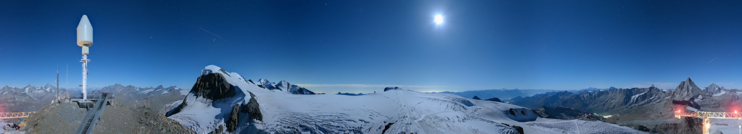 Zermatt Bergbahnen Matterhorn - Glacier Paradise snow cam captured at 23 September 2026 at 11:54 pm GMT+2