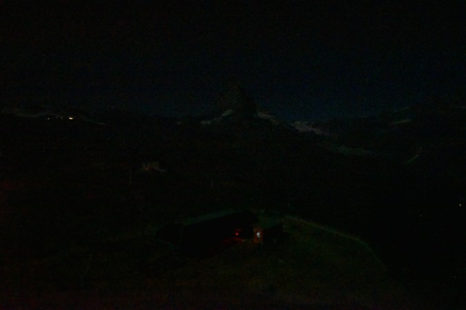 Zermatt Bergbahnen Riffelberg snow cam captured at 27 September 2026 at 11:39 pm GMT+2