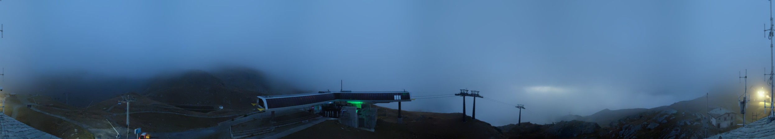 Zermatt Bergbahnen Schwarzsee snow cam captured at 1 October 2026 at 11:46 pm GMT+2