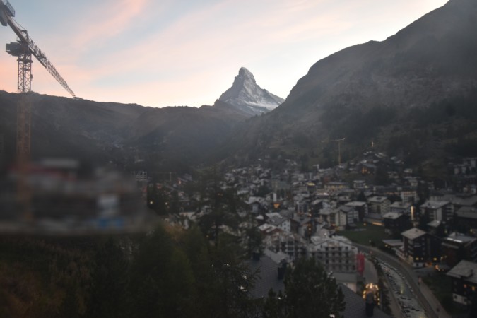Zermatt Tourismus Schönegg Hotel snow cam captured at 19 September 2026 at 8:00 pm GMT+2