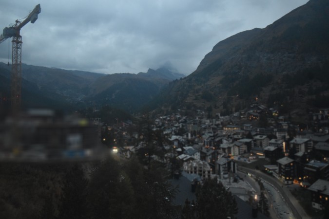 Zermatt Tourismus Schönegg Hotel snow cam captured at 4 October 2026 at 7:23 pm GMT+2