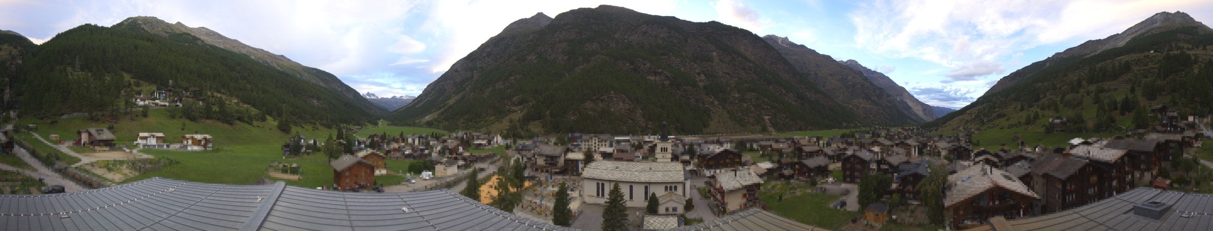 Zermatt Tourismus Täsch Dorf snow cam captured at 13 September 2026 at 7:45 pm GMT+2