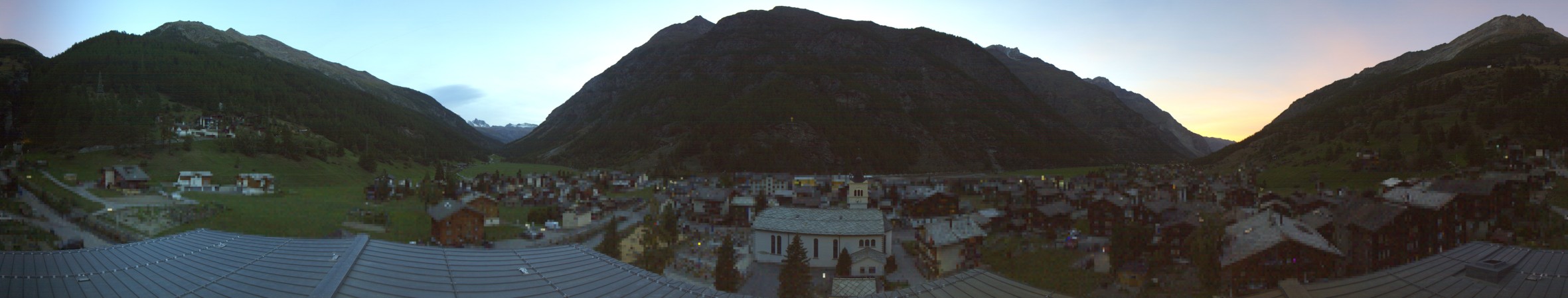 Zermatt Tourismus Täsch Dorf snow cam captured at 21 September 2026 at 7:44 pm GMT+2