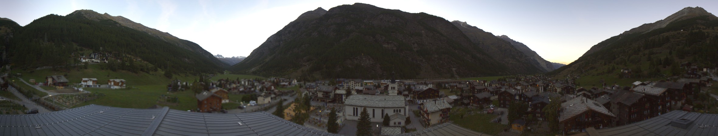 Zermatt Tourismus Täsch Dorf snow cam captured at 23 September 2026 at 7:43 pm GMT+2