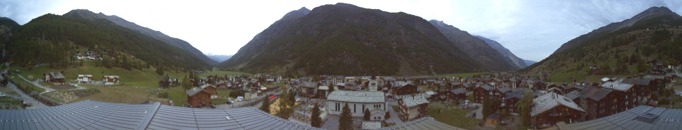 Zermatt Tourismus Täsch Dorf snow cam captured at 30 September 2026 at 7:30 pm GMT+2