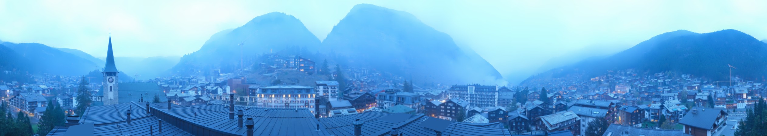 Zermatt Tourismus Zermatterhof snow cam captured at 1 October 2026 at 7:29 pm GMT+2