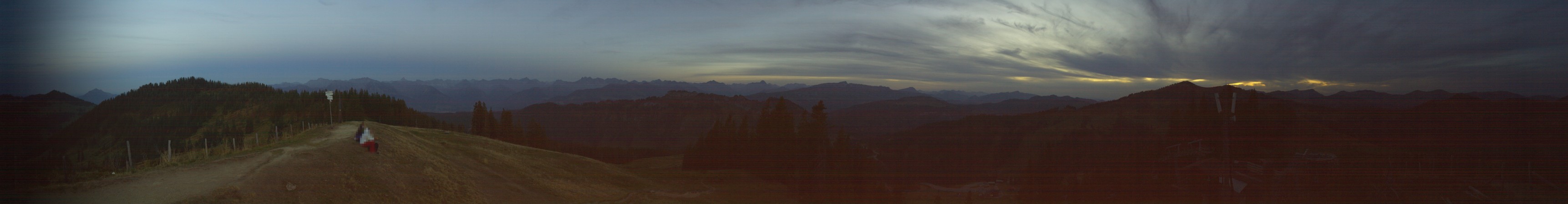 Grasgehren Skiparadies Grasgehren - Bolgengrat snow cam captured at 29 September 2026 at 7:32 pm GMT+2