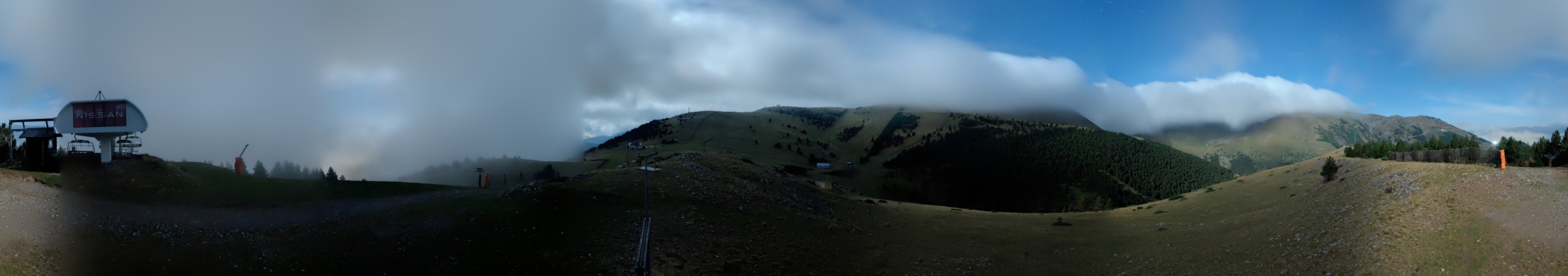 FGC Cap de Comella superior snow cam captured at 29 September 2026 at 11:51 pm GMT+2