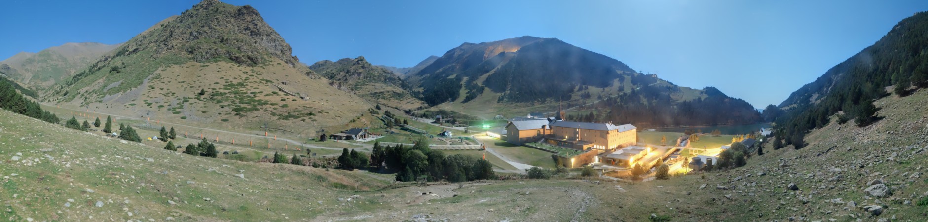FGC Mirador de la Canal snow cam captured at 26 September 2026 at 11:51 pm GMT+2