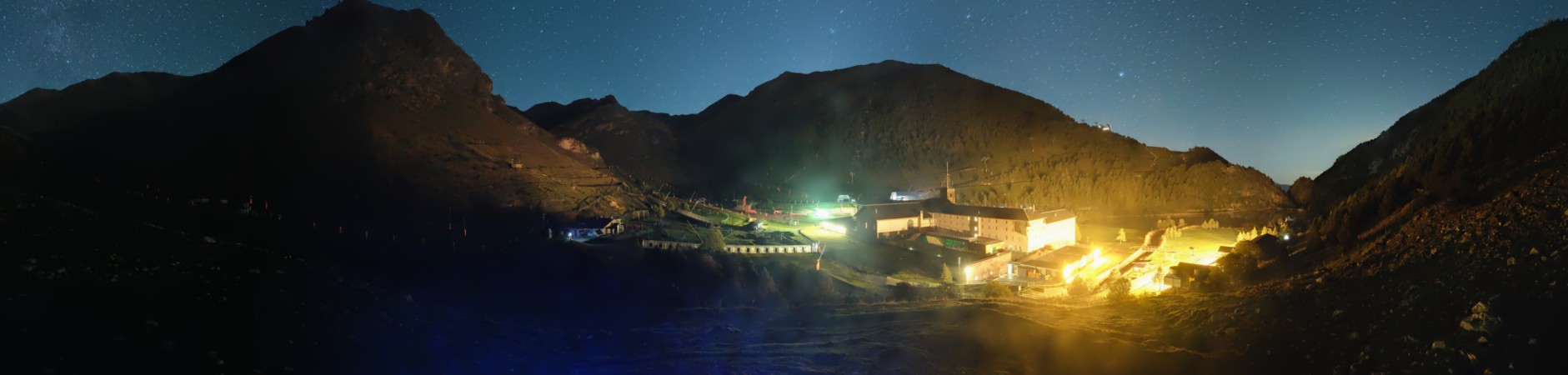 FGC Mirador de la Canal snow cam captured at 6 October 2026 at 4:44 am GMT+2