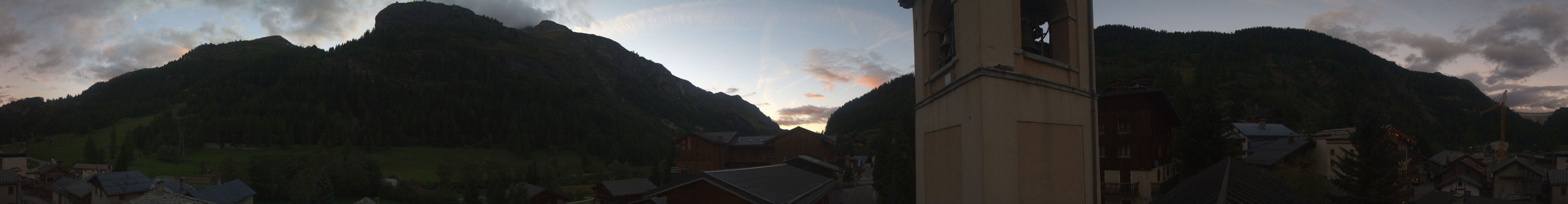 Tignes Brévières snow cam captured at 14 September 2026 at 7:59 pm GMT+2