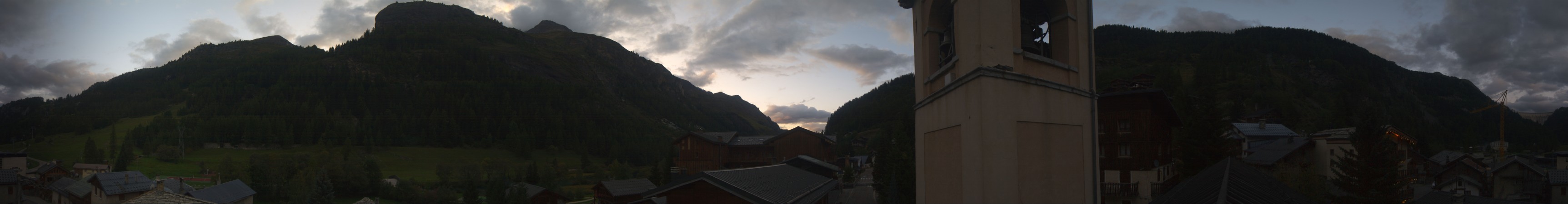 Tignes Brévières snow cam captured at 18 September 2026 at 7:53 pm GMT+2